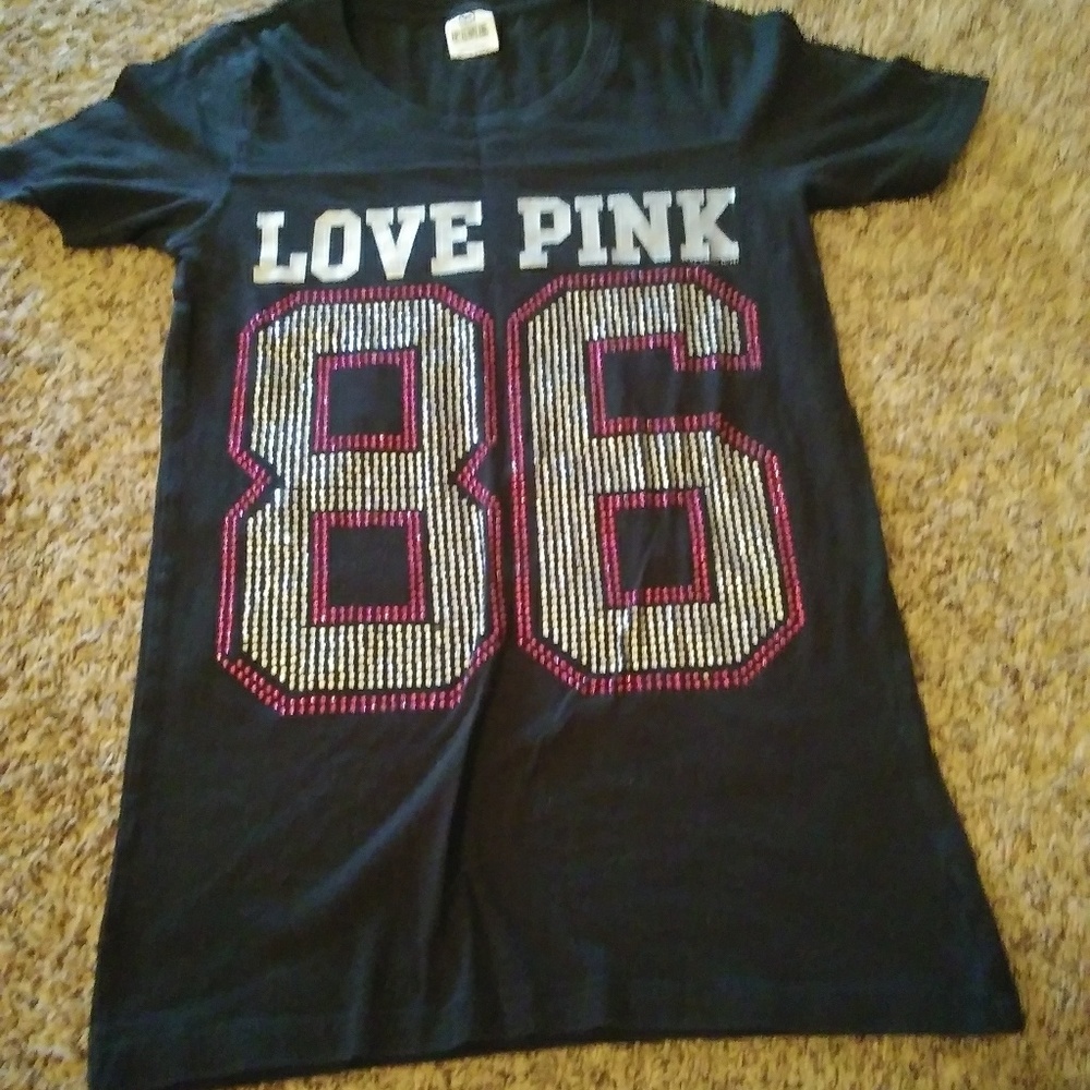 PINK TSHIRT